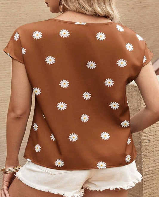 Daisy Printed Round Neck Short Sleeve Blouse - Whimsical Appalachian Boutique