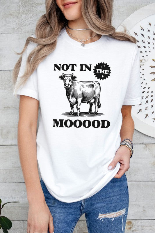 Unique retro designed eco-friendly cow graphic tee
