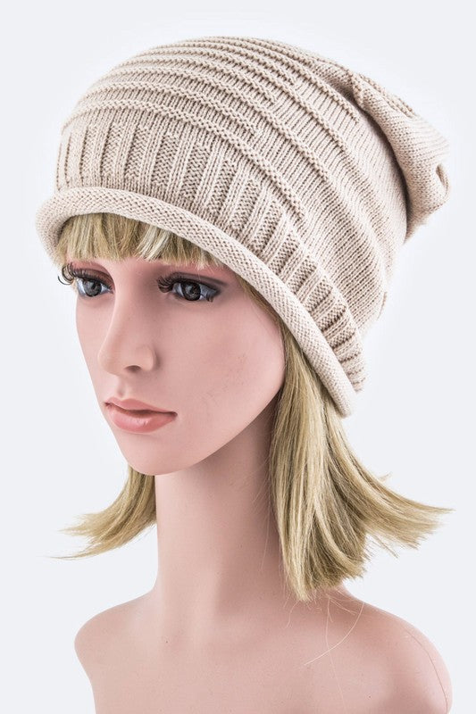 Women's beige slouchy beanie with textured pattern