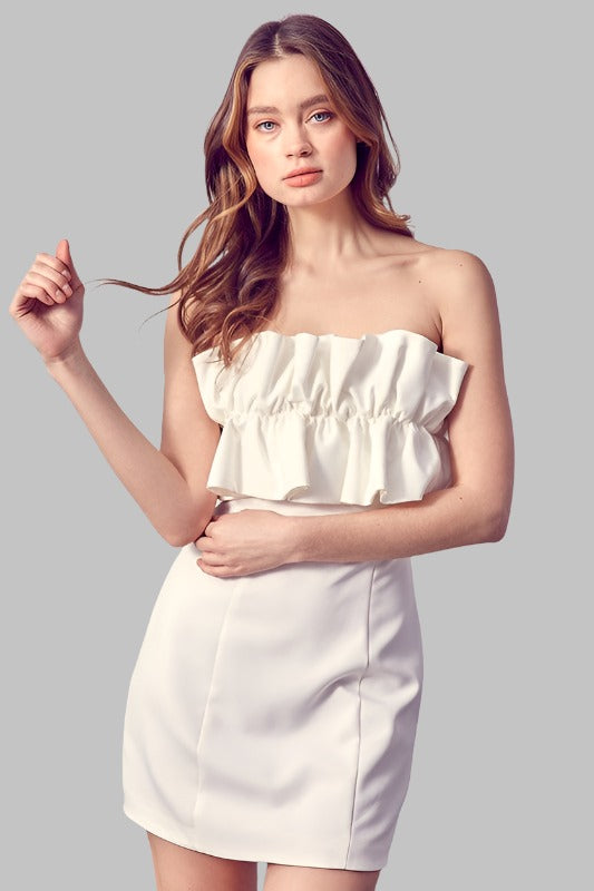 Elegant white mini dress with a strapless design