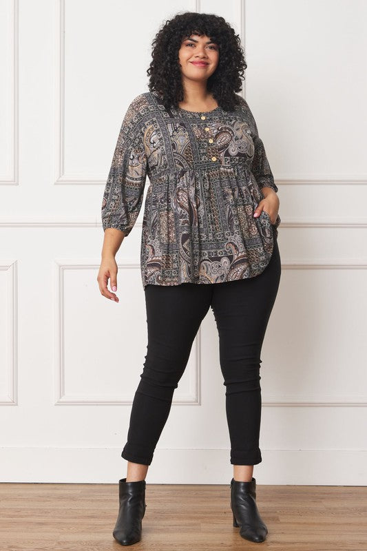 Stylish peasant blouse with paisley patchwork details