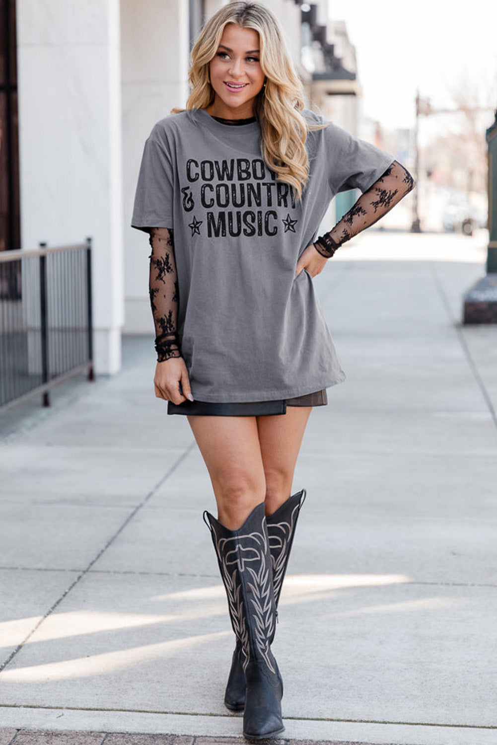 Comfortable gray cotton tee with "Cowboy & Country Music" text