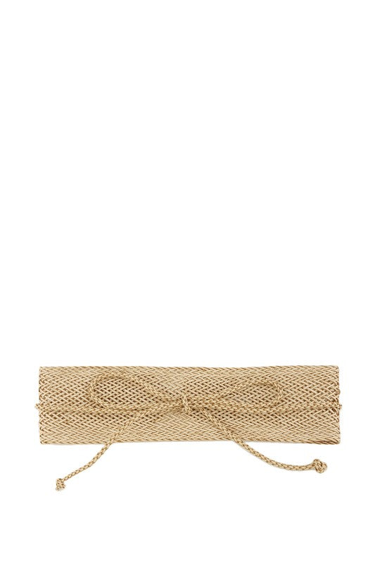 Versatile straw belt perfect for dresses and jeans
