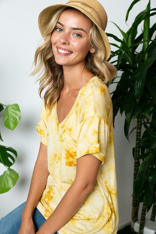 Soft yellow tie-dye plus size V-neck tee