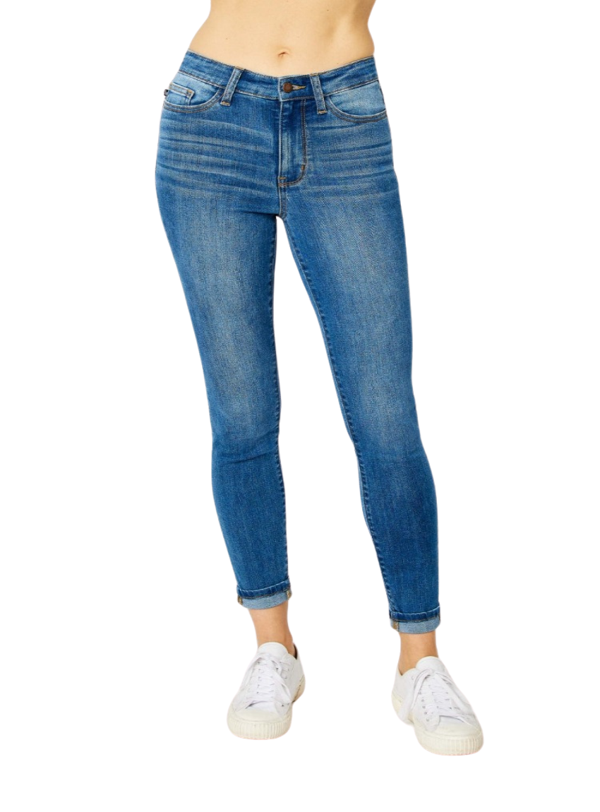 Embrace chic comfort with Judy Blue Full Size Skinny Jeans, featuring a stylish cuffed hem and a snug, flattering fit for all body types.