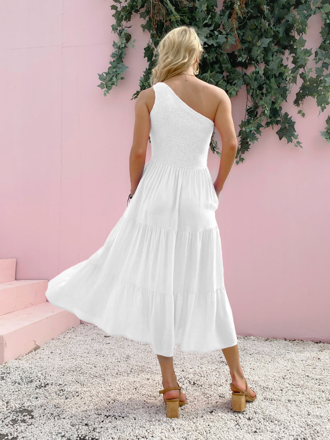 Discover the chic Smocked Single Shoulder Dress! Perfect for any occasion, available in 5 colors. Your go-to for effortless style and comfort.