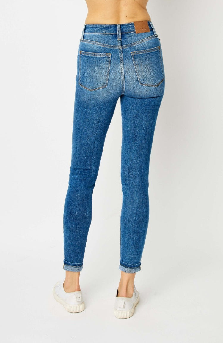 Embrace chic comfort with Judy Blue Full Size Skinny Jeans, featuring a stylish cuffed hem and a snug, flattering fit for all body types.