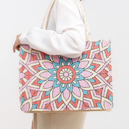 Fashionable straw tote bag with woven colorful pattern