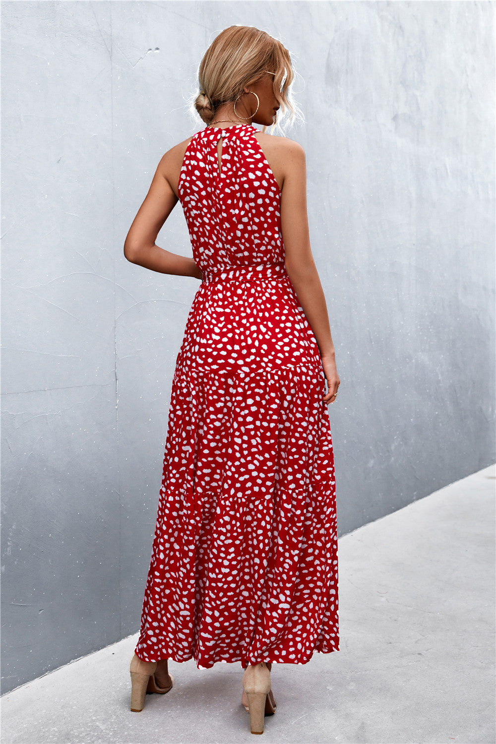 Shop the Printed Sleeveless Tie Waist Maxi Dress in 11 colors - perfect for summer days & elegant evenings. Flattering fit for every occasion.