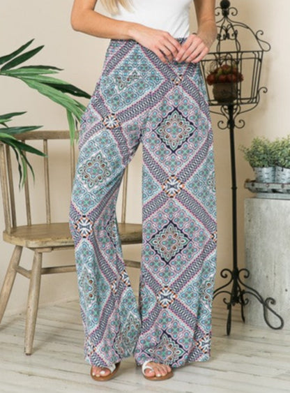 High-waisted pattern pants with bohemian flair