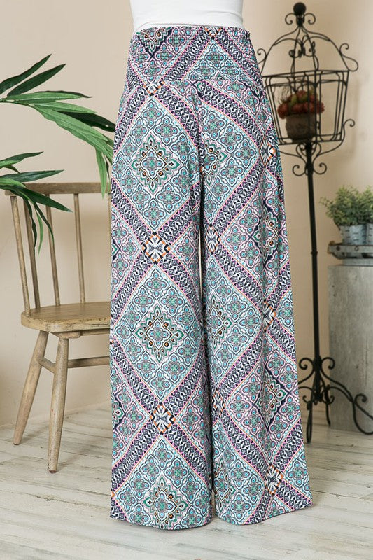 Vibrant high-waisted print pants in boho style