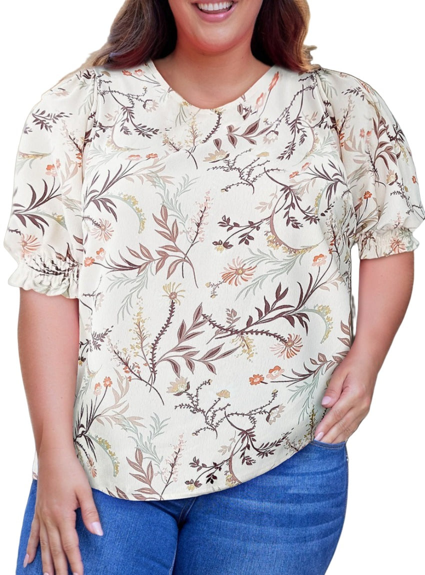 Beautiful Floral Pattern Blouse in Plus Size with Short Sleeves
