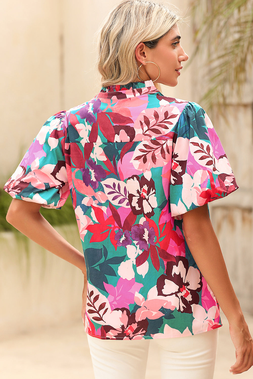 Floral print top with short puff sleeves