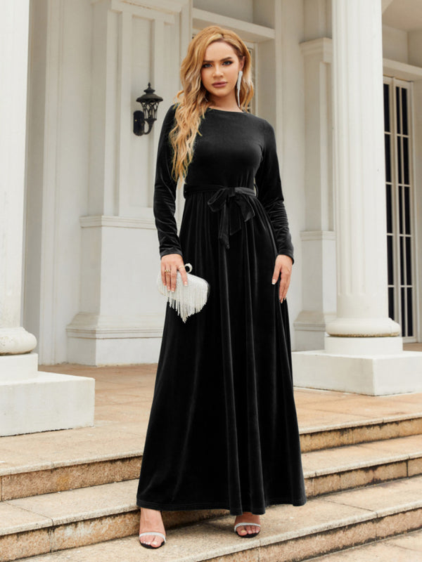 Black belted round neck velvet dress
