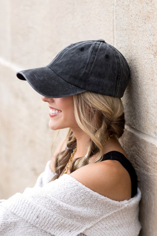 Black everyday washed ball cap with cotton twill
