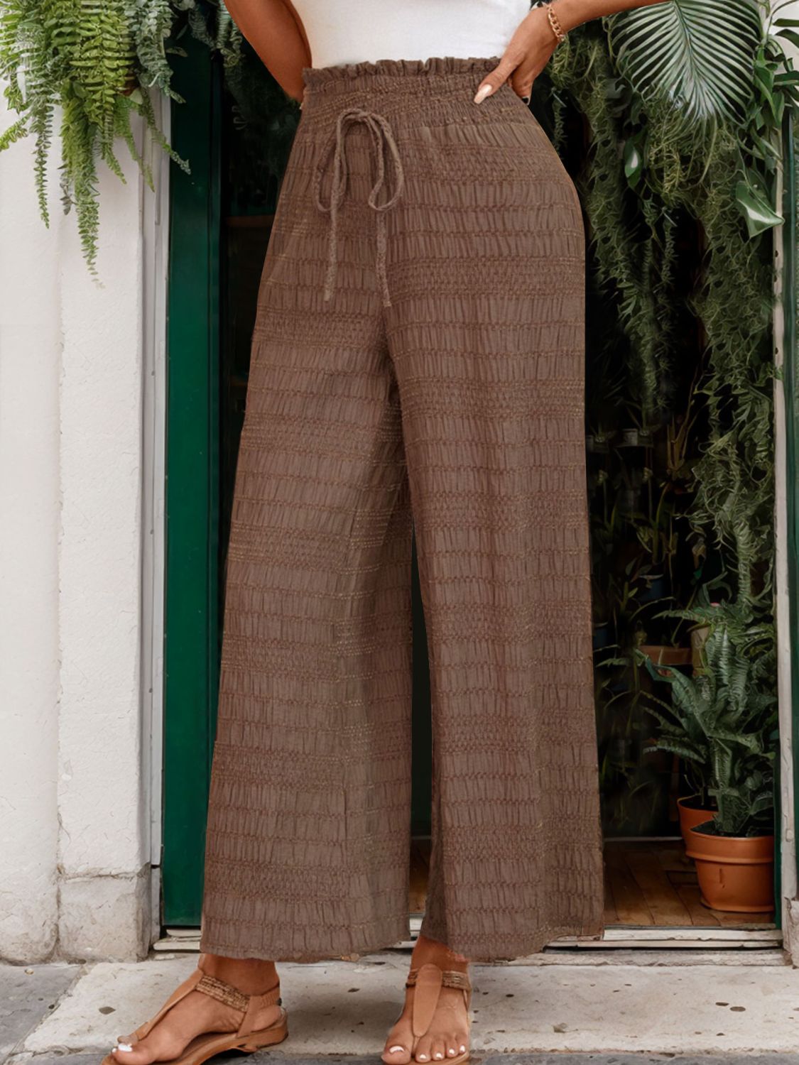 Women's relaxed-fit brown smocked waist pants
