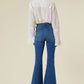 Flattering women’s flare jeans in classic denim.
