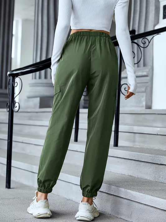 Versatile olive green cargo joggers with elastic waistband