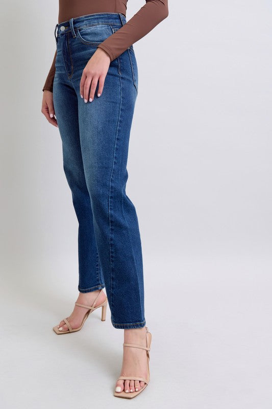 Comfortable and stylish side seam straight jeans for women
