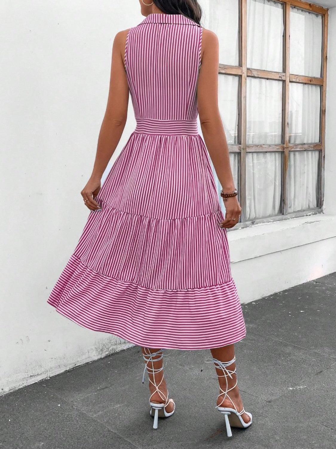 Chic striped midi dress with Johnny collar and waist cinching. Versatile, with pockets and available in 7 colors. Perfect for any occasion.