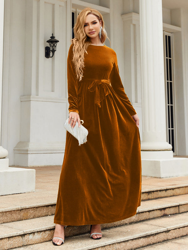 Elegant brown velvet dress with belted waist
