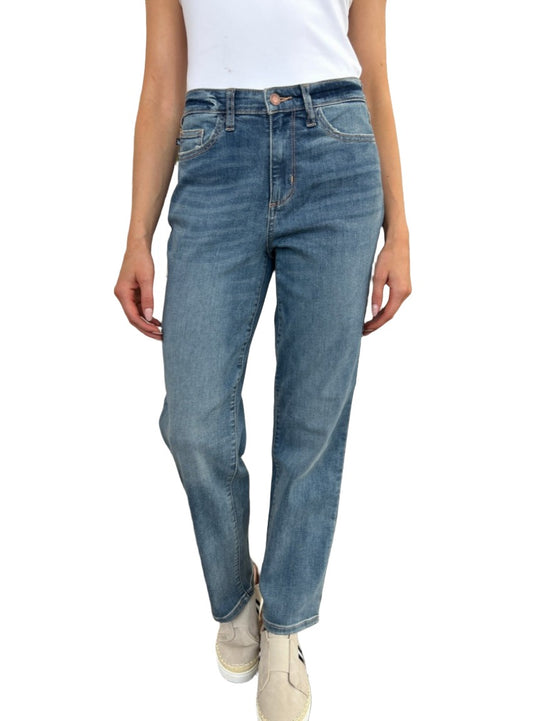 Everyday wear Judy Blue high waist straight jeans.