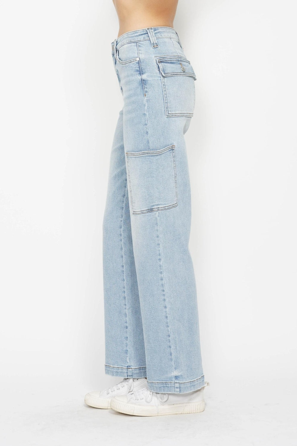 Judy Blue light wash jeans with high-waist, straight legs & cargo pockets
