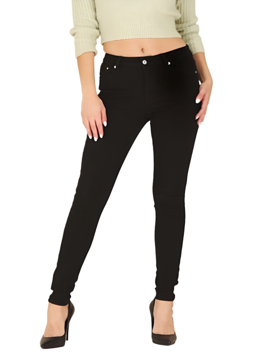 Lilou black stretch skinny jeans with a sleek and modern fit.