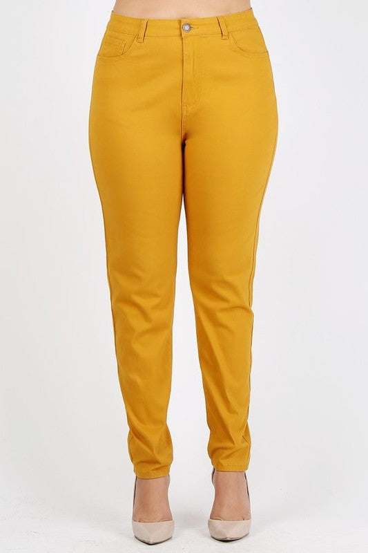 Soft and stretchy mustard denim jeans, great for autumn-inspired looks.
