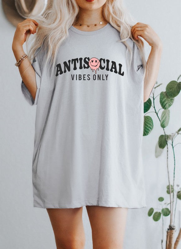 Silver "Antisocial Vibes Only" graphic tee for introverts