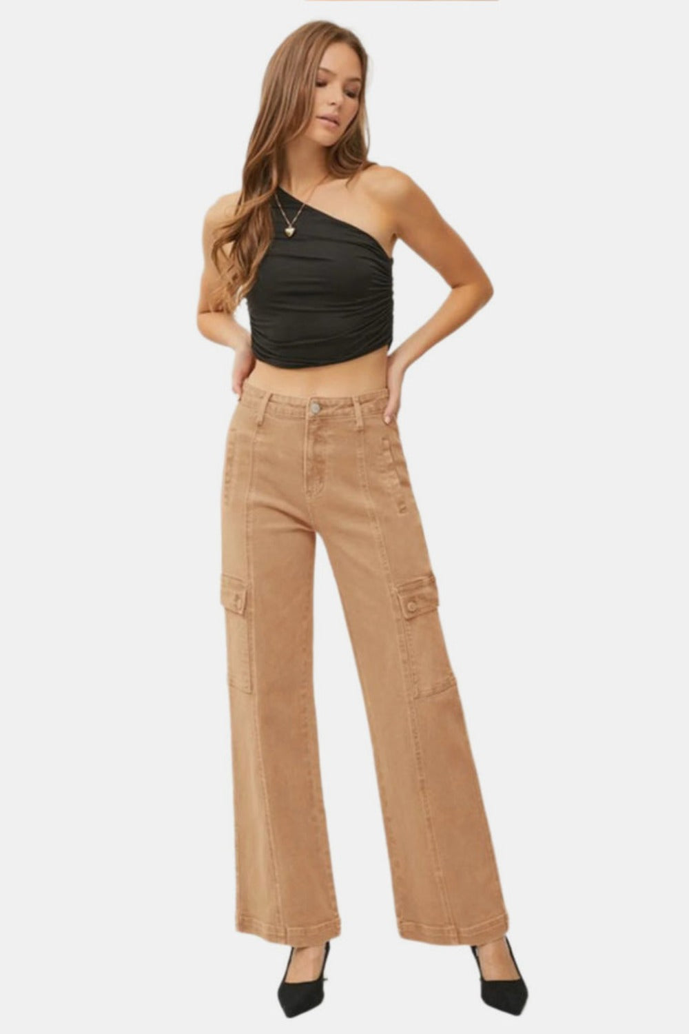 RISEN high rise wide leg cargo jeans styled with a chic top and heels.
