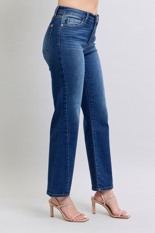 Women's trendy straight-leg jeans with side seam accents
