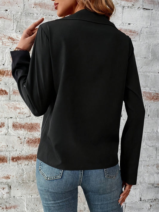 Versatile black lightweight jacket for women, great for spring and fall.
