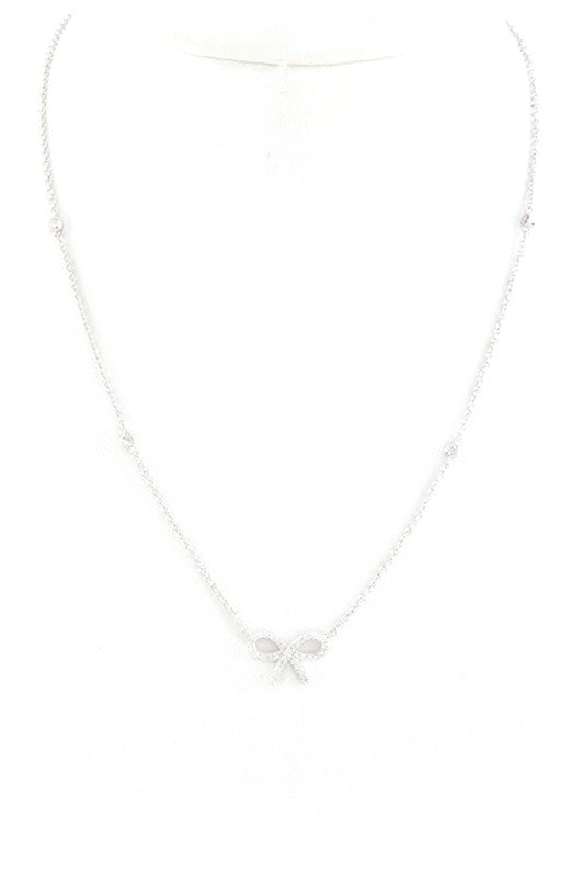 Elegant bow-shaped necklace with sparkling cubic zirconia and rhodium finish