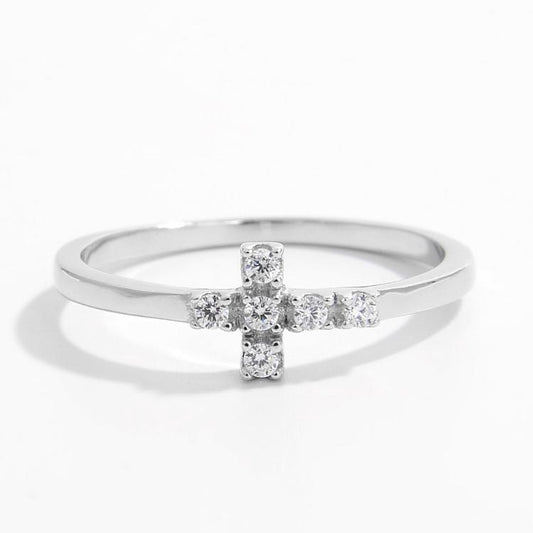 Sterling silver ring with zircon cross design
