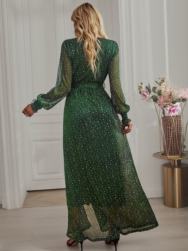 Graceful green maxi dress for any occasion
