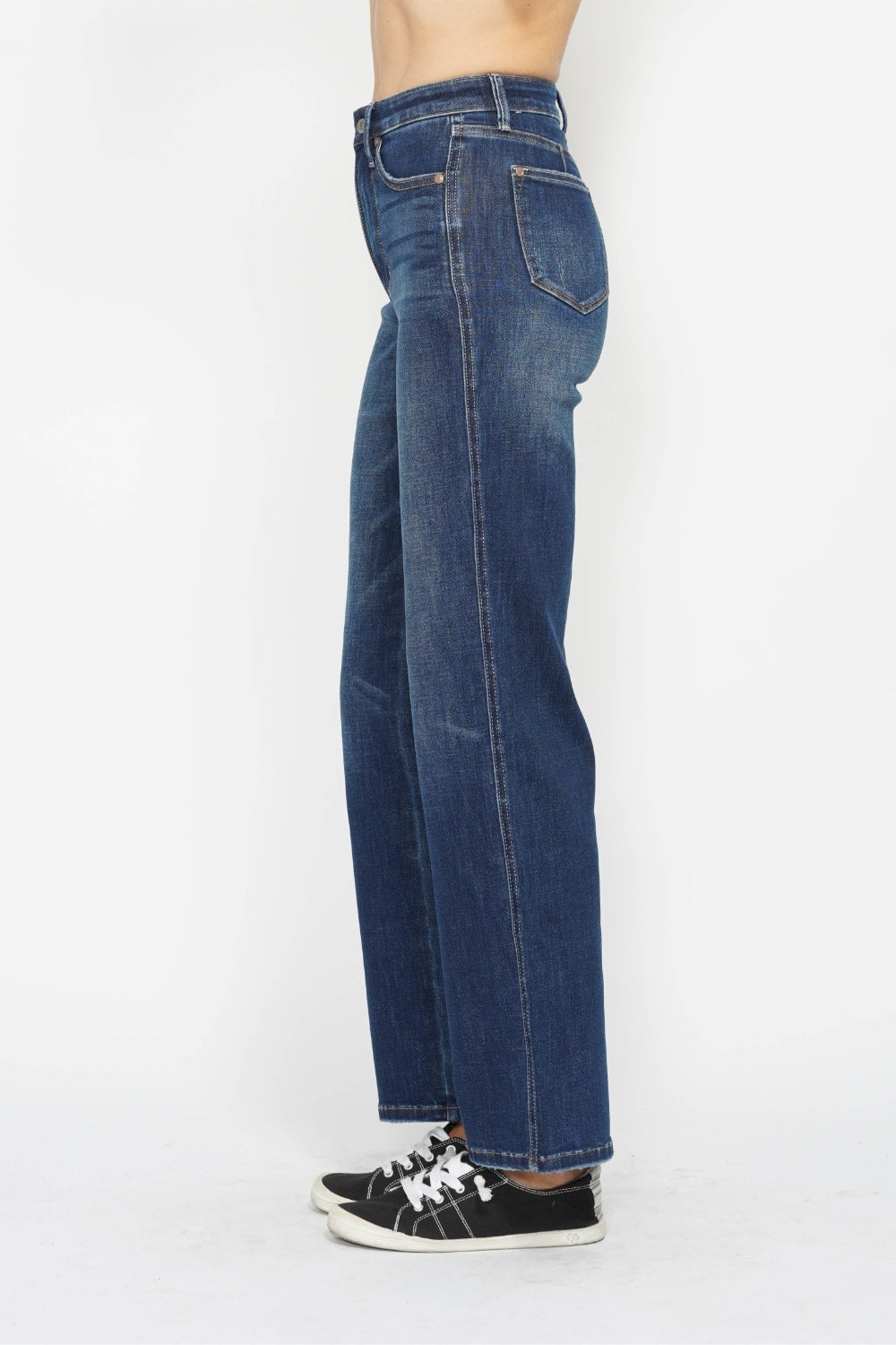 Comfortable tummy control jeans with high waist, perfect for casual wear.
