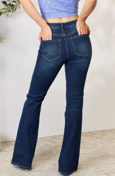 Stylish Kancan slim bootcut jeans perfect for various occasions.